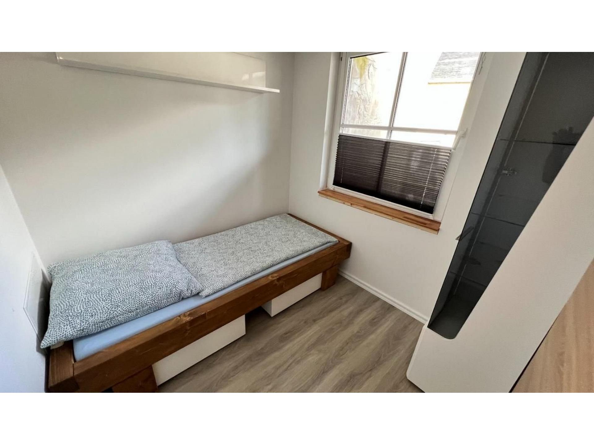 Monteurwohnung - Tanna Zentrum - KS 20 - Neubau Foto 6